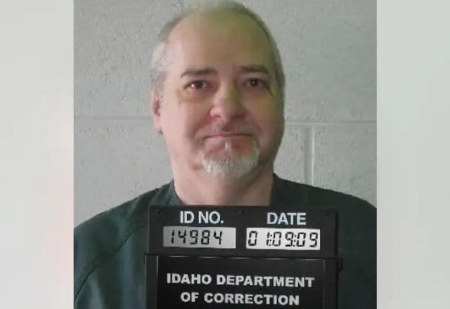 Imagem da noticia EUA suspendem execução de serial killer após médicos não acharem veia para aplicar injeção letal