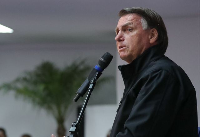Imagem da noticia Bolsonaro volta a pedir prazo de 83 dias para responder denúncia da PGR