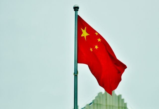 Imagem da noticia China condena ataque dos EUA e de Israel ao Irã e pede cessar-fogo