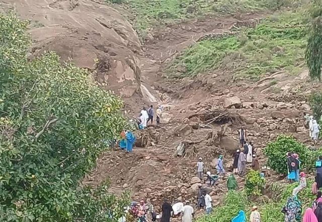 Imagem da noticia Deslizamento de terra deixa ao menos 1.000 mortos no oeste do Sudão