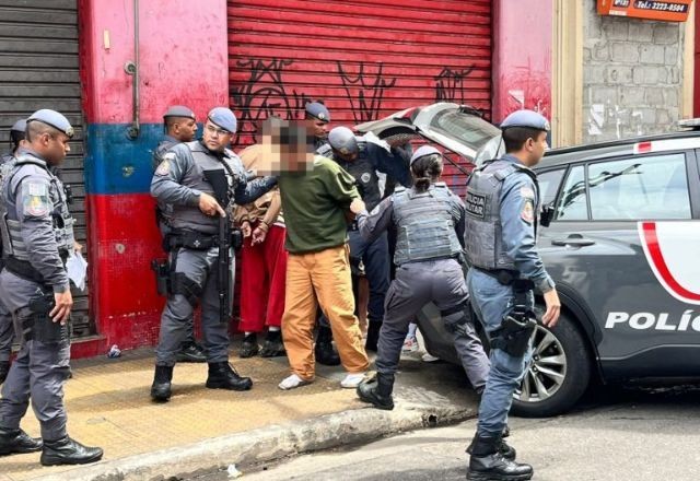 Imagem da noticia Polícia recaptura 769 presos durante "saidinha" em São Paulo