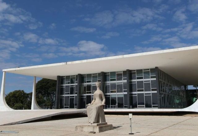 Imagem da noticia Após explosões, Congresso e STF suspendem atividades nesta quinta-feira