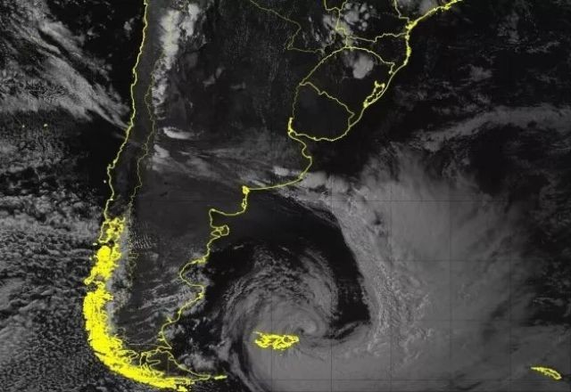 Imagem da noticia Argentina registra calor de 44ºC e nevasca no mesmo dia