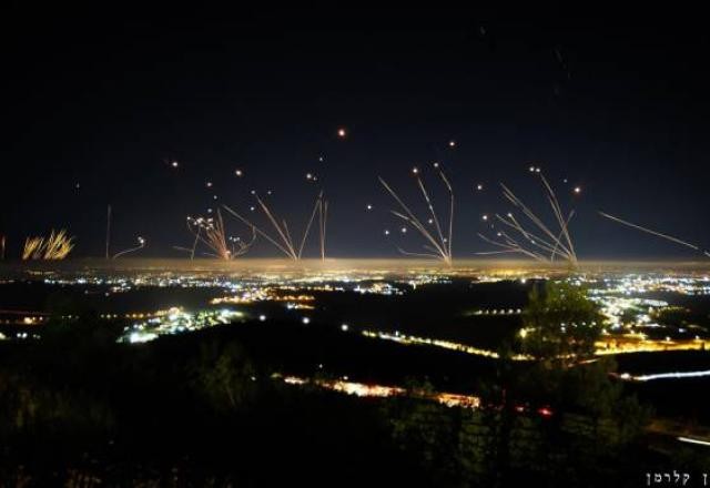 Imagem da noticia Israel volta a atacar Gaza nesta 2ª feira
