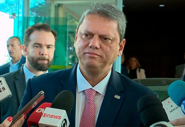 Imagem da noticia Ao lado de Haddad, Tarcísio diz que é a favor de "95%" da Reforma Tributária