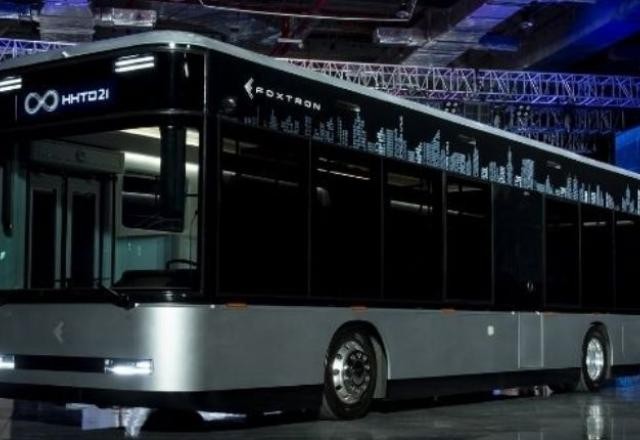 Imagem da noticia Principal fabricante da Apple, Foxconn apresenta seus carros elétricos
