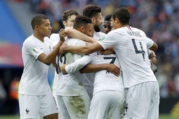 França vence e Uruguai vai completar 70 anos sem título mundial 