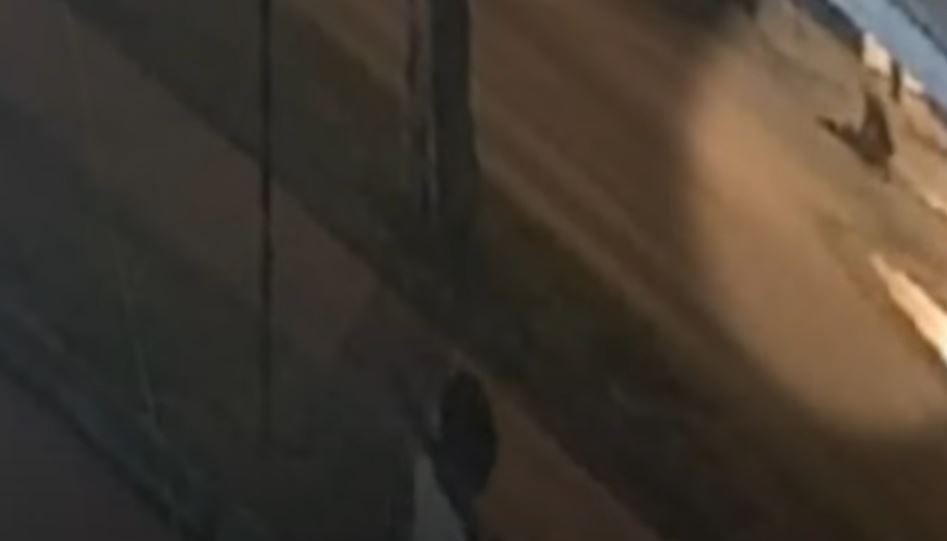 Imagem da noticia Garçom mata colega a facadas após discussão sobre suco aguado