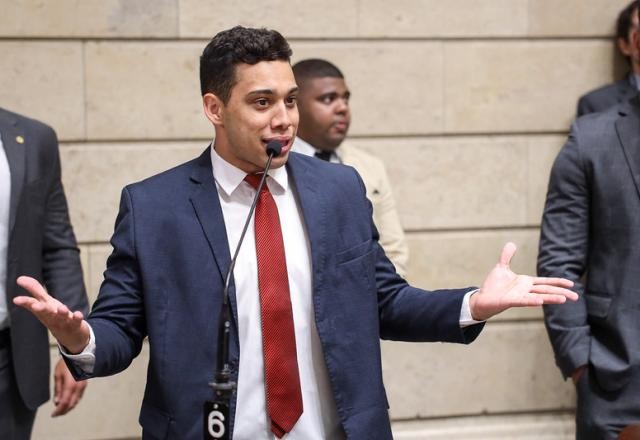 Imagem da noticia Gabriel Monteiro é preso no Rio de Janeiro, acusado de estupro