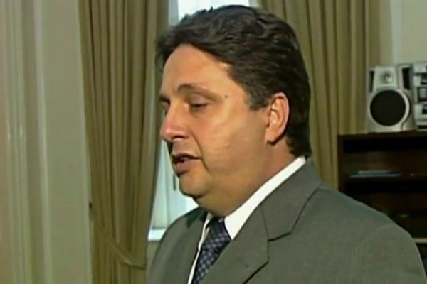 Imagem da noticia Garotinho passa a noite em hospital e deve passar por exame de cateterismo