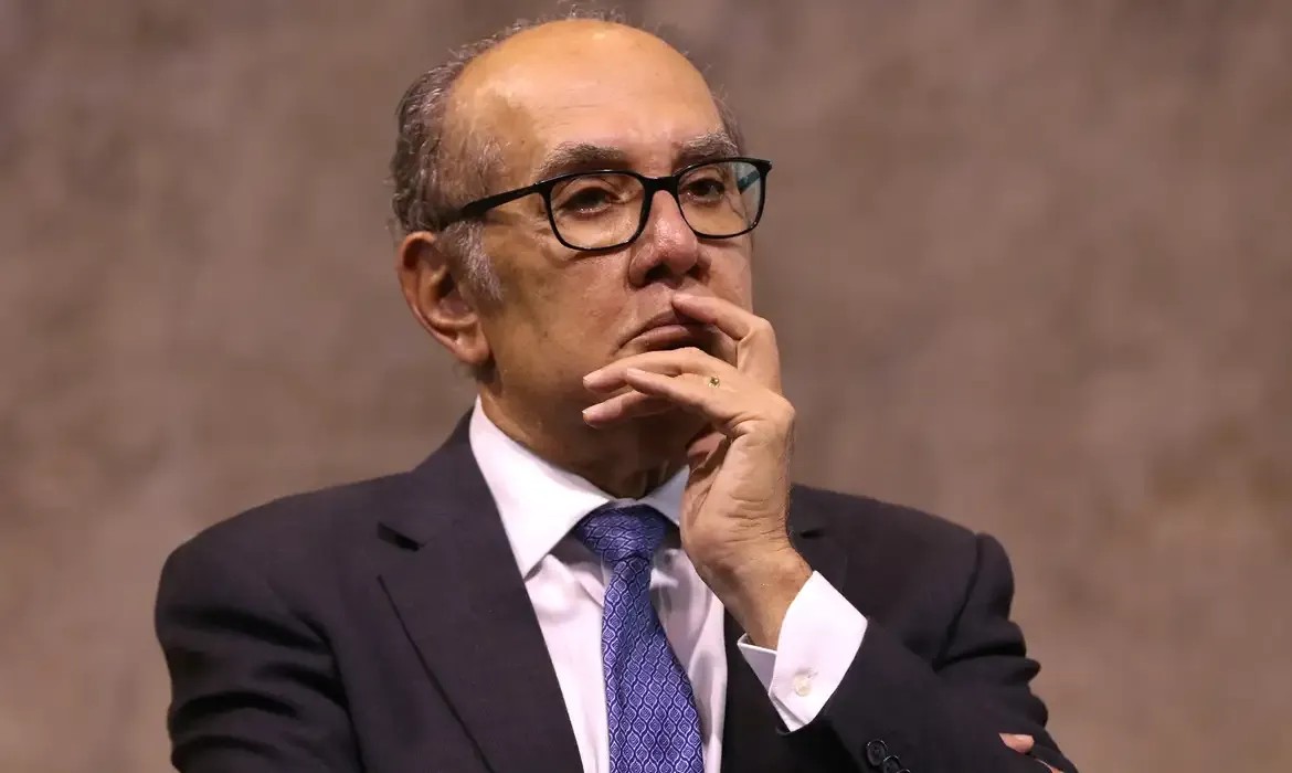 Imagem da noticia Gilmar Mendes diz que "qualquer tentativa de golpe contra o Estado é um crime consumado"