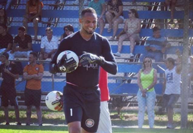 Imagem da noticia Goleiro Bruno dá entrevista bombástica e "caso Elisa Samudio" pode ganhar novos rumos