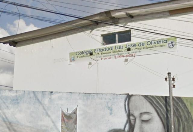 Imagem da noticia Jovem é preso após invadir escola com faca em Salvador (BA)
