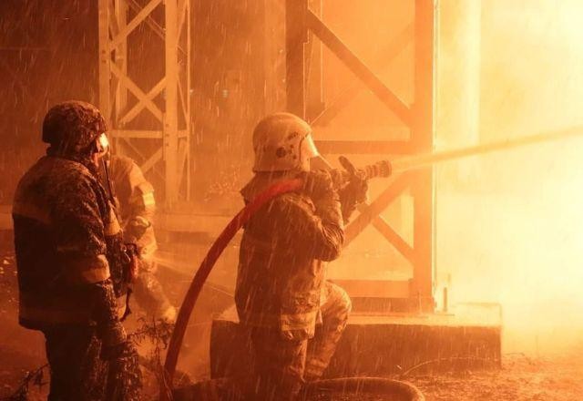 Imagem da noticia Nova onda de bombardeios russos deixa parte de Kiev sem energia