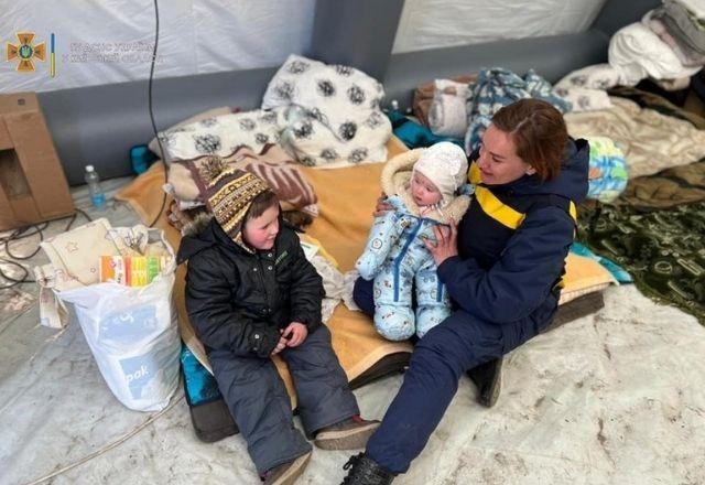 Ucrânia acusa Rússia de sequestrar ao menos 230 mil crianças