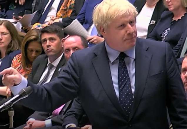 Governo de Boris Jonhson perde maioria no parlamento britânico