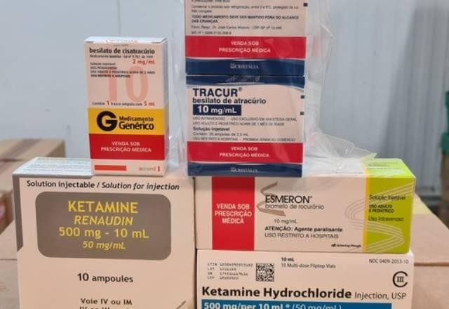 Imagem da noticia 975 cidades correm o risco de ficar sem "kit intubação" nesta semana