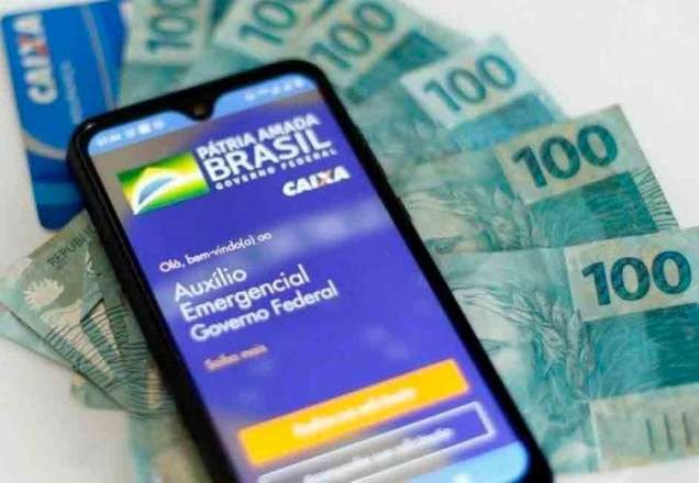 Imagem da noticia Governo desiste de fracionar 4ª e 5ª parcela do auxílio emergencial