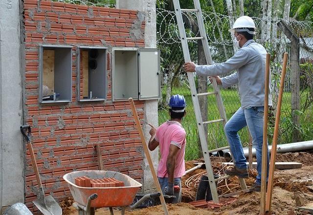 Índice Nacional de Custo da Construção subiu 0,56% em setembro, diz FGV