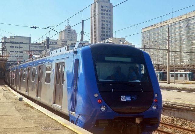 Imagem da noticia Governo do Rio suspende aumento da passagem e negociações com SuperVia