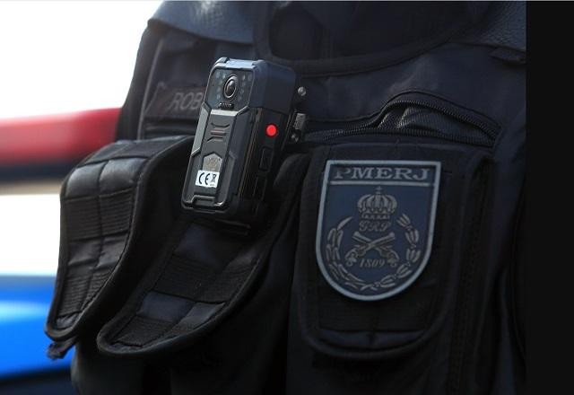 Imagem da noticia RJ regulamenta acesso a conteúdo das câmeras corporais usadas por policiais