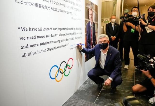 Imagem da noticia COI recusa um minuto de silêncio para a bomba atômica em Hiroshima