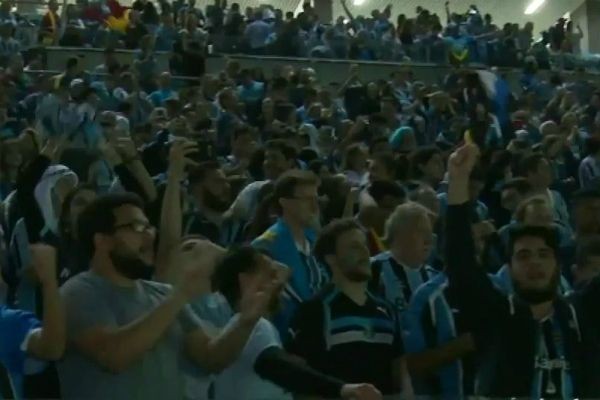 Imagem da noticia Grêmio treina antes de embarcar para os Emirados Árabes