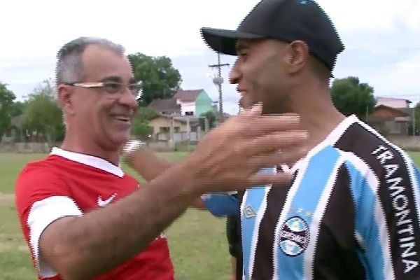 Imagem da noticia Gremistas e colorados jogam lado a lado no Real Madri de Canoas