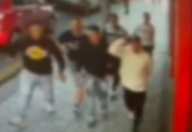 Imagem da noticia Gangue volta a atacar em Curitiba e não poupa nem idosos