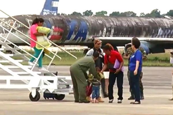 Grupo de 230 venezuelanos deixa Roraima com destino ao AM e a SP