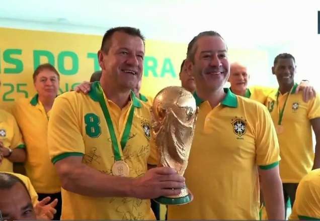 Imagem da noticia Há exatos 25 anos, Seleção conquistava a Copa do Mundo pela quarta vez