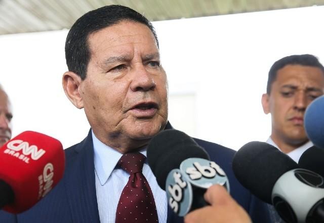 Imagem da noticia Mourão diz que morte de Dom Phillips "foi dano colateral"
