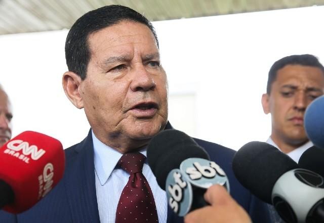 Mourão diz que morte de Dom Phillips "foi dano colateral"