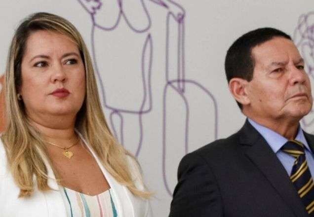 Imagem da noticia Hamilton Mourão está isolado após realizar testes de coronavírus