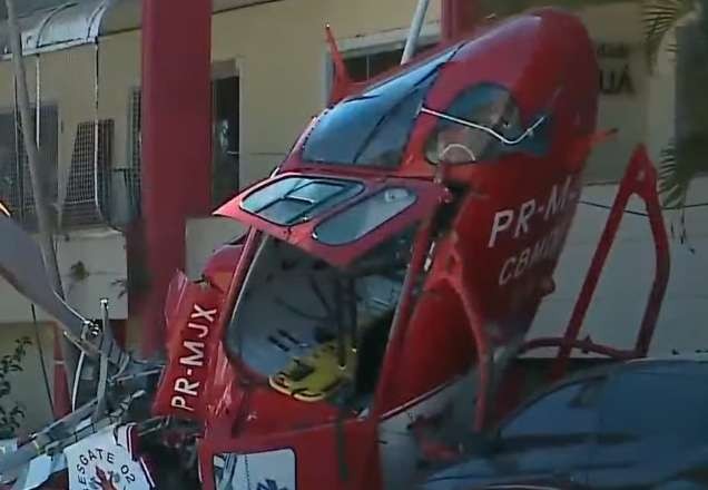 Imagem da noticia Helicóptero dos bombeiros cai durante resgate no Distrito Federal