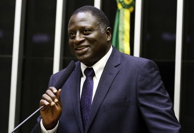 Imagem da noticia Diretório do PL se revolta após Helio Lopes mudar domicílio para disputar Senado em Roraima