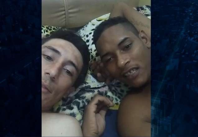 Imagem da noticia Homem é esfaqueado durante transmissão na internet e pede socorro ao vivo