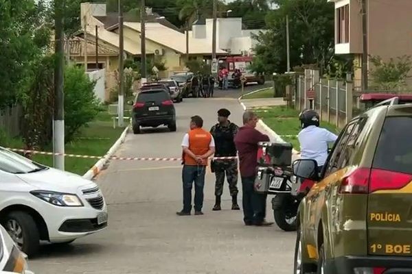 Imagem da noticia Homem é preso em flagrante depois de fazer a mãe refém por 9 horas