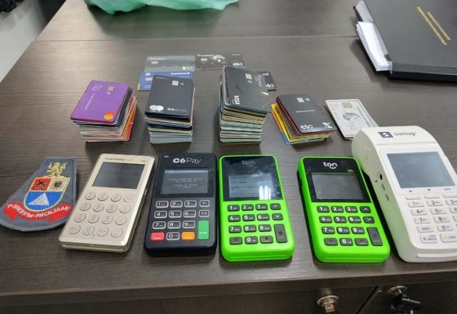 Polícia recupera 179 cartões e mais de 10 celulares furtados durante a Parada LGBT+ em SP