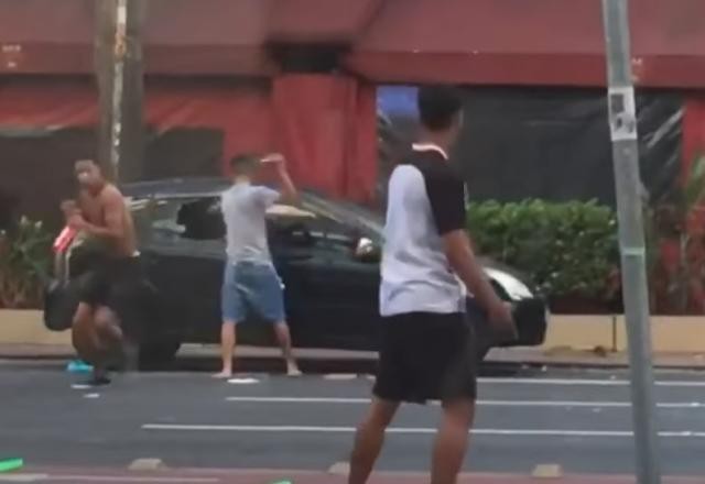 Imagem da noticia Vídeo mostra confusão generalizada em frente ao Bar Brahma, no centro de SP, após furto