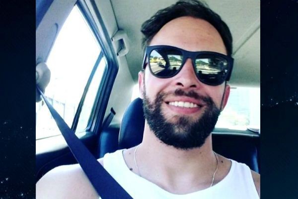 Imagem da noticia Homens são mortos em posto de combustíveis após bloco de carnaval