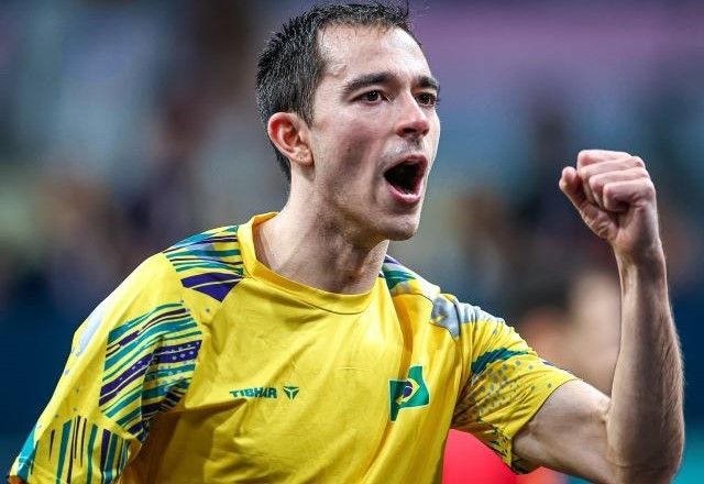 Hugo Calderano coloca Brasil na semifinal do tênis de mesa pela primeira vez na história das Olimpíadas