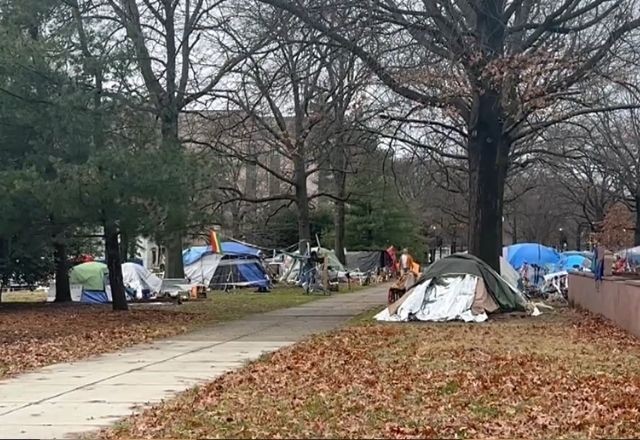 EUA têm cerca de 700 mil pessoas em situação de rua, indica pesquisa