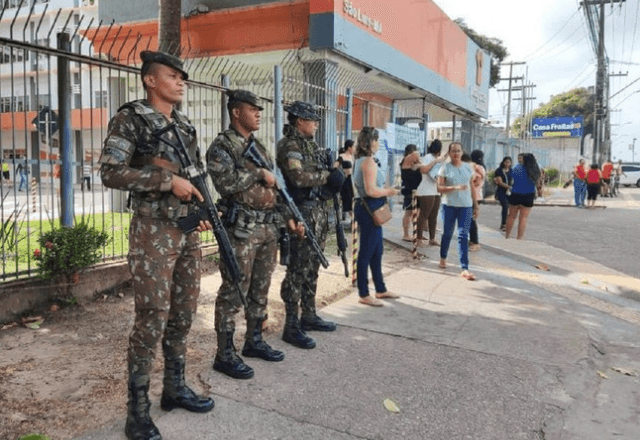 Imagem da noticia Forças Armadas vão reforçar segurança de zonas eleitorais em 15 estados brasileiros