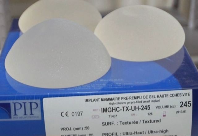 Imagem da noticia Brasileiras com próteses de mama da empresa 'PIP' têm direito à indenização