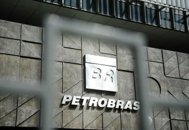 Imagem da noticia Justiça Federal afasta presidente do Conselho de Administração da Petrobras