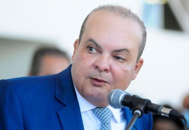 Imagem da noticia PF faz busca e apreensão na casa de governador afastado do DF