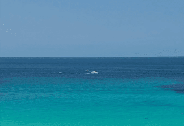 Imagem da noticia Barco com imigrantes naufraga na Itália e deixa ao menos 20 mortos