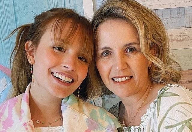 Imagem da noticia Mãe de Larissa Manoela vai ser investigada por intolerância religiosa