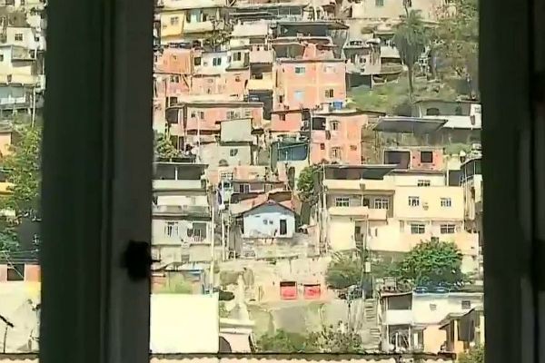 Imóveis próximos a UPPs perdem valor no Rio de Janeiro